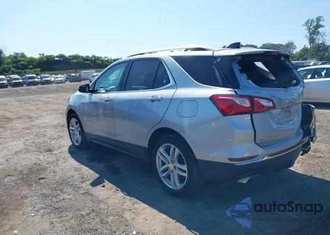 2020 Chevrolet Equinox Fwd Premier 2.0L Turbo z USA, uszkodzony, nr VIN 2GNAXPEX6L6211057